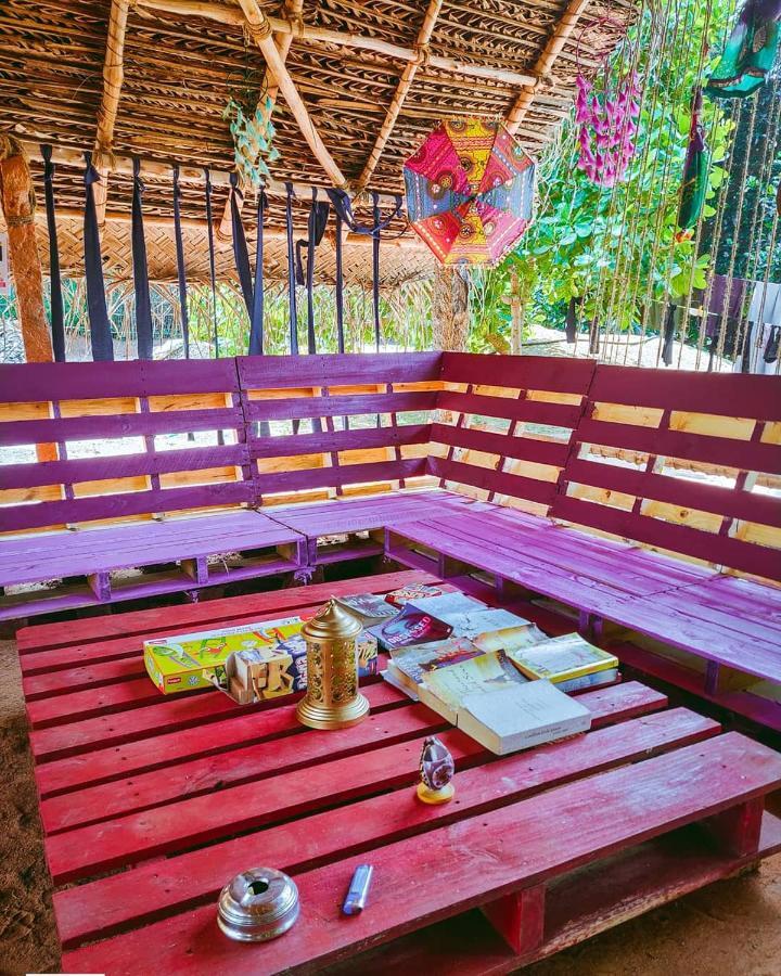 The Dreamcatcher Hostel Ауровил Екстериор снимка