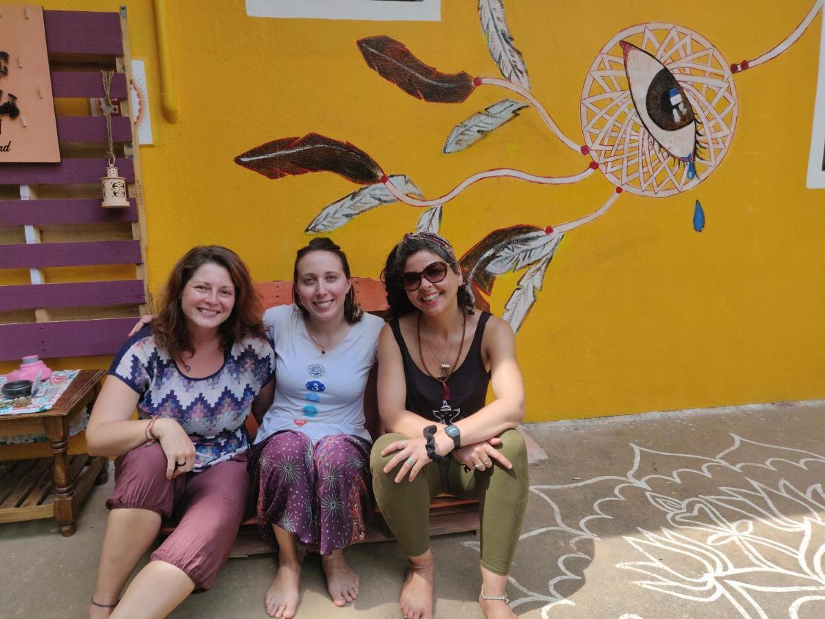 The Dreamcatcher Hostel Ауровил Екстериор снимка